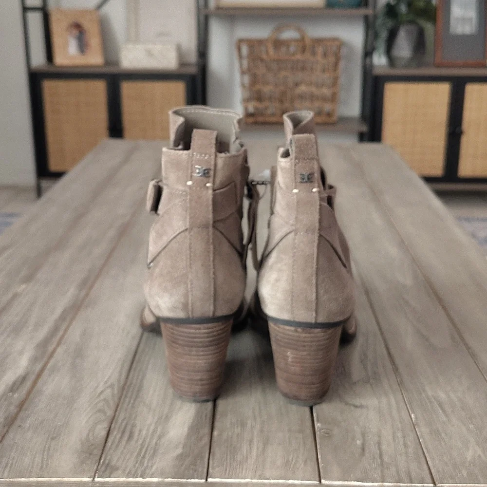 Sam Edelman Western-Inspired Suede Ankle Boots In Taupe Size 10